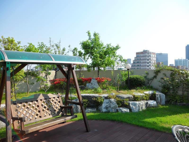Hostel The New Day Пусан Экстерьер фото