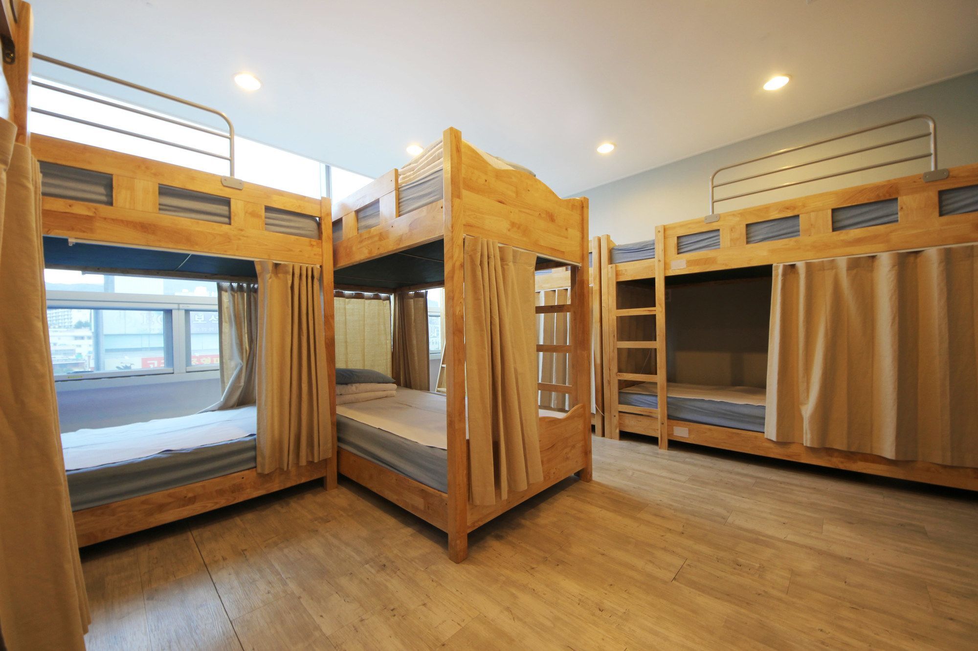 Hostel The New Day Пусан Экстерьер фото