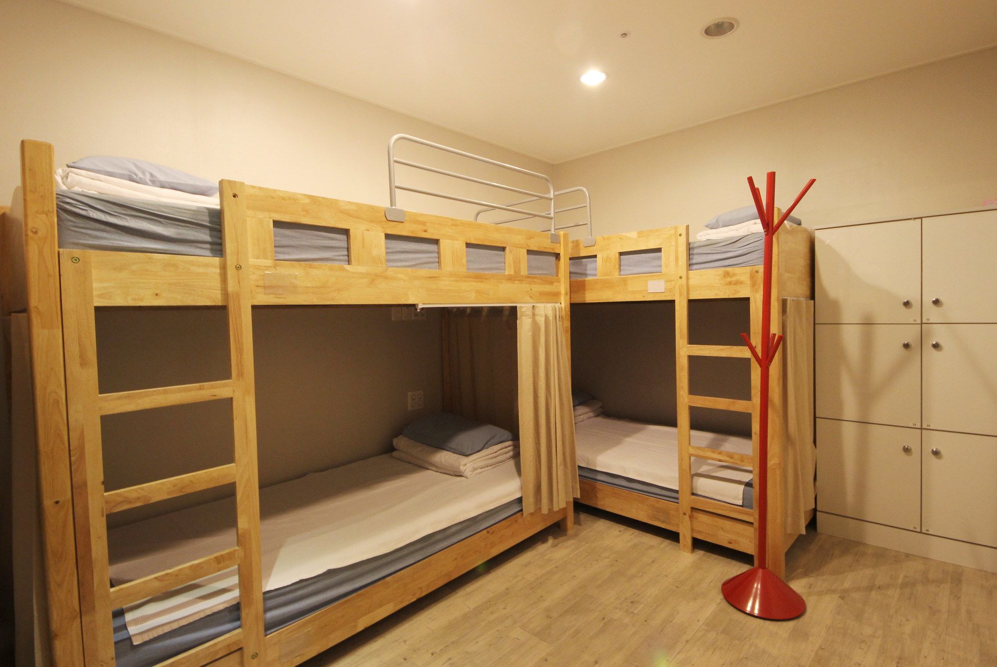 Hostel The New Day Пусан Экстерьер фото