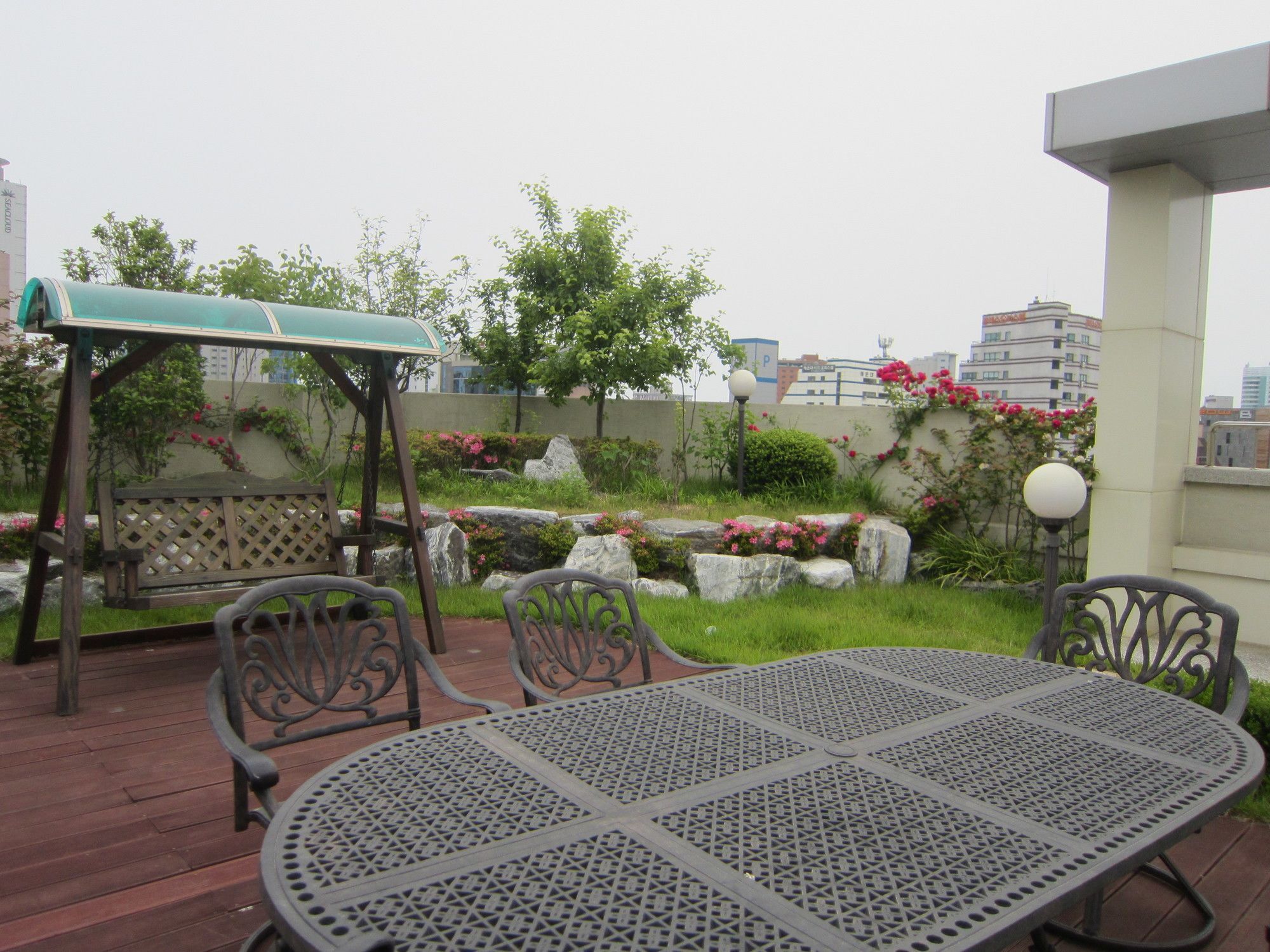 Hostel The New Day Пусан Экстерьер фото